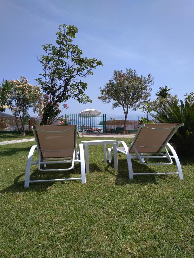 Palmyra Beachfront Studios Nidhrion Exteriör bild